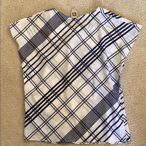 Anne Klein Blouse - Picture 2 of 3